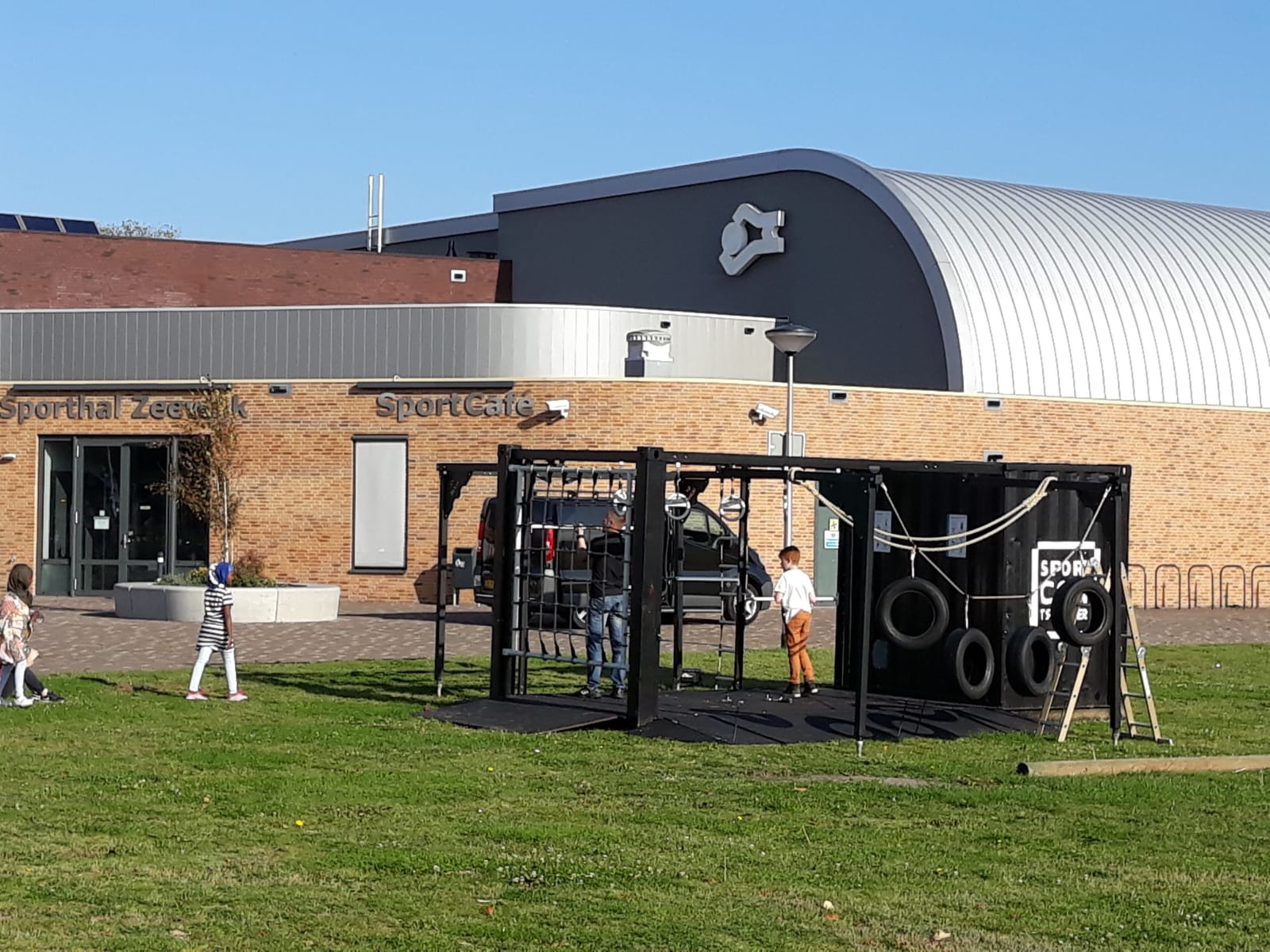 SportContrainer voor vier maanden in Zeewijk